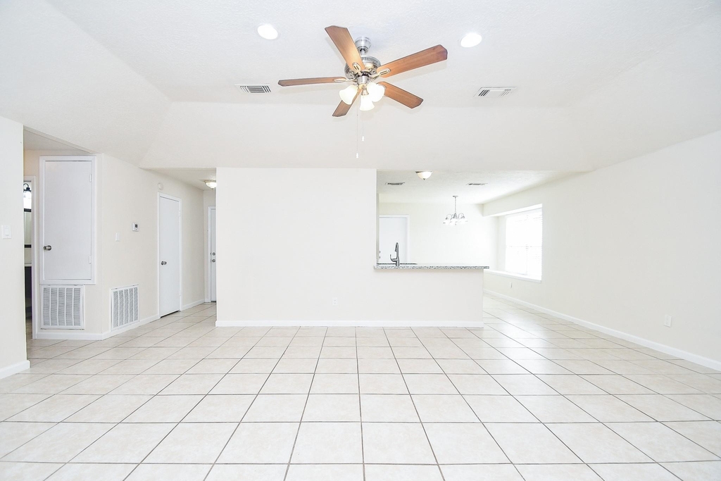 19739 Redroot Drive - Photo 11