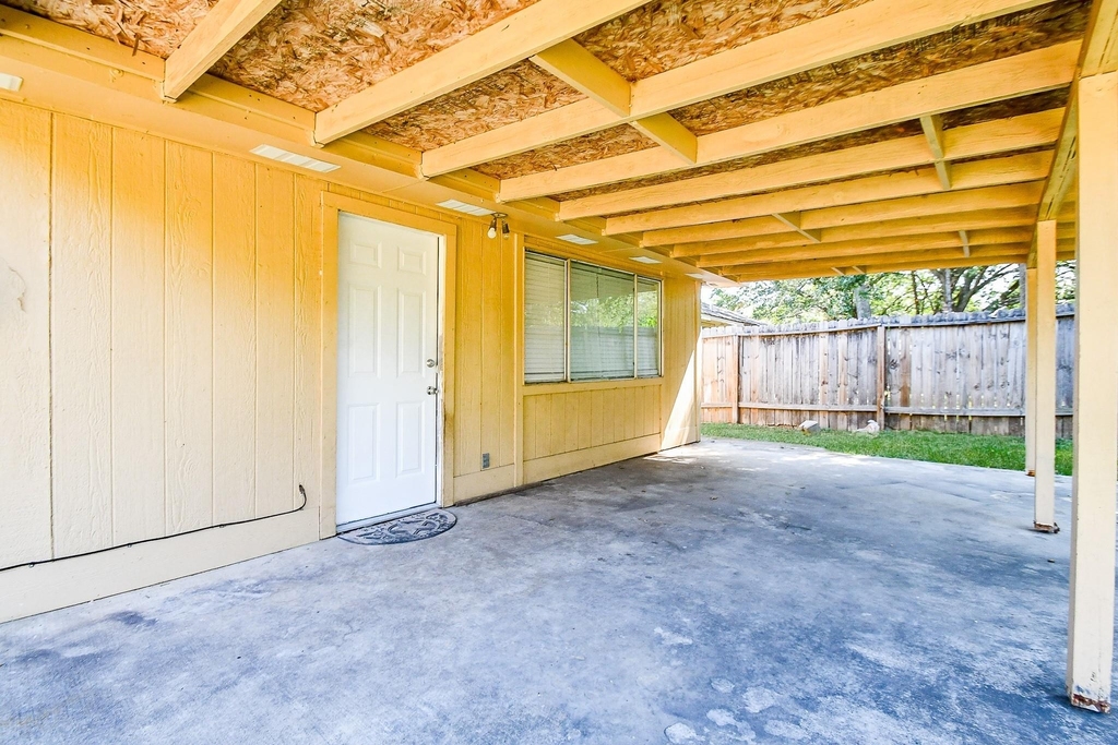 19739 Redroot Drive - Photo 43