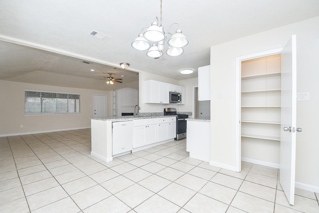 19739 Redroot Drive - Photo 24