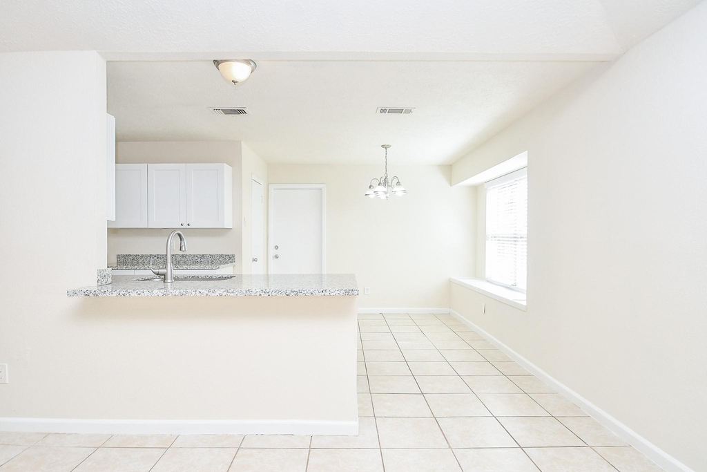 19739 Redroot Drive - Photo 12