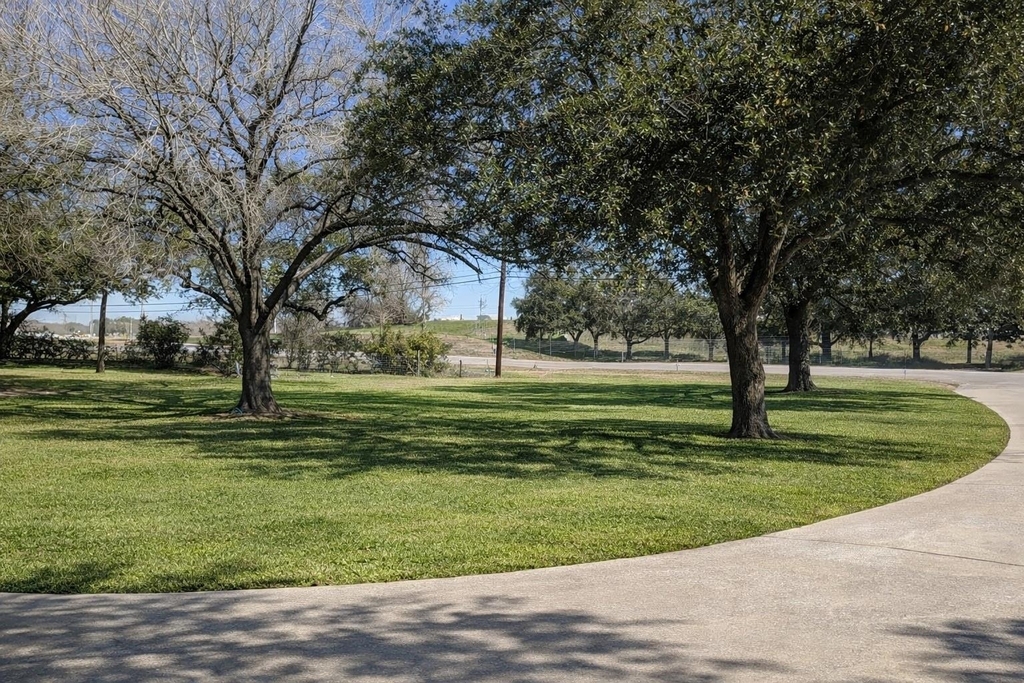 5315 Bayway Drive - Photo 39