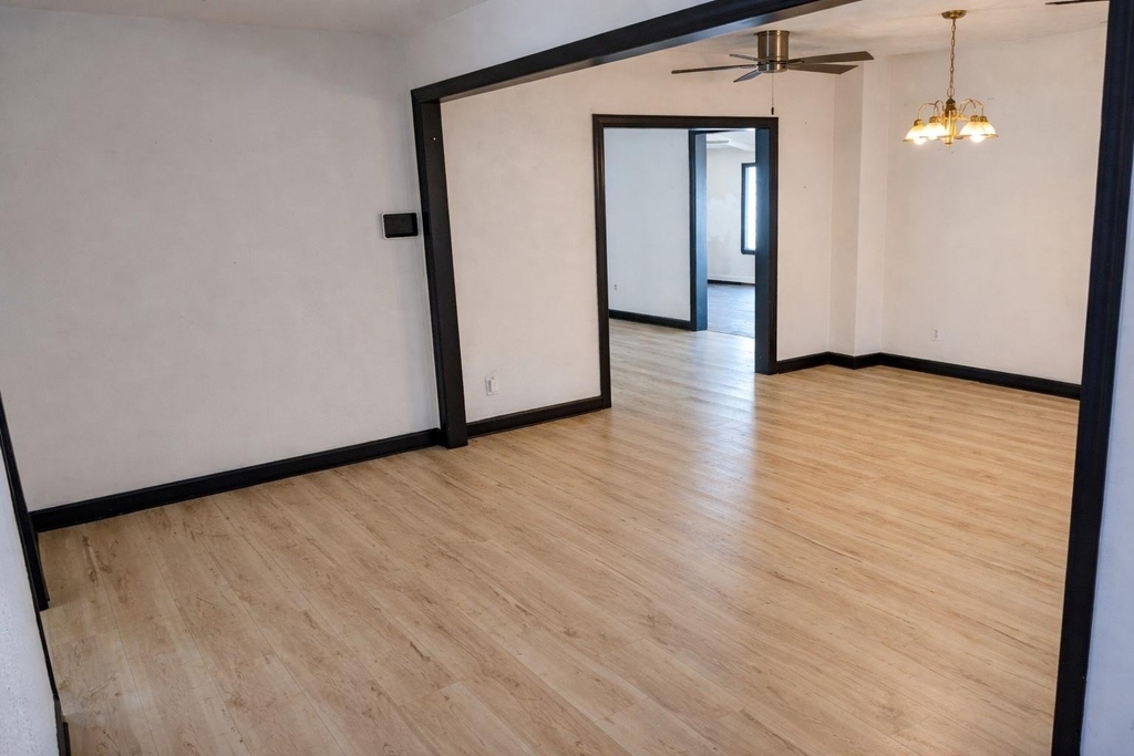 5315 Bayway Drive - Photo 11