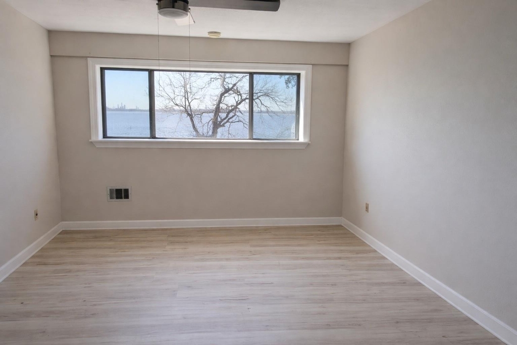 5315 Bayway Drive - Photo 34
