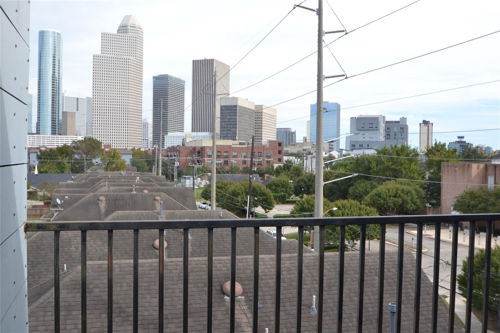 1316 Cleveland - Photo 26