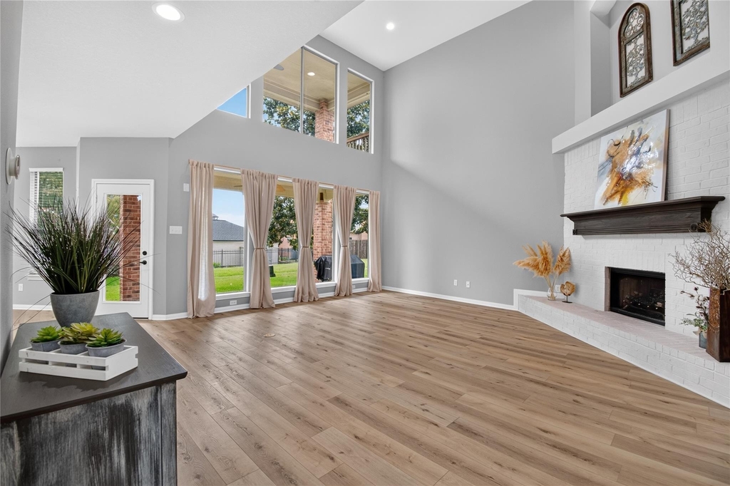 108 April Cove - Photo 17