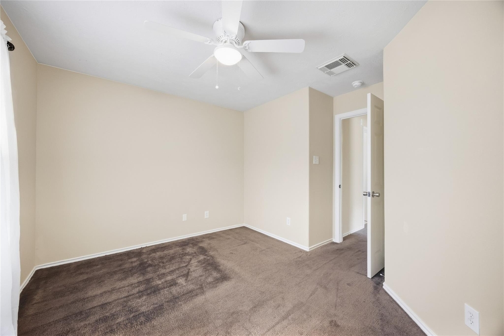 2943 Hackamore Hollow Lane - Photo 21