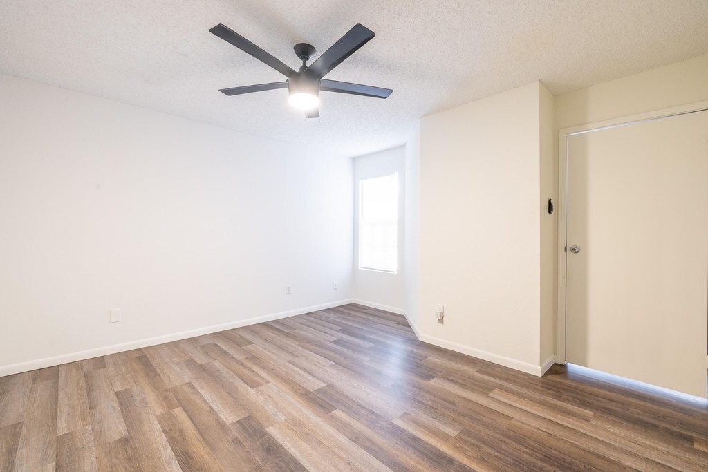 2750 Holly Hall Street - Photo 9