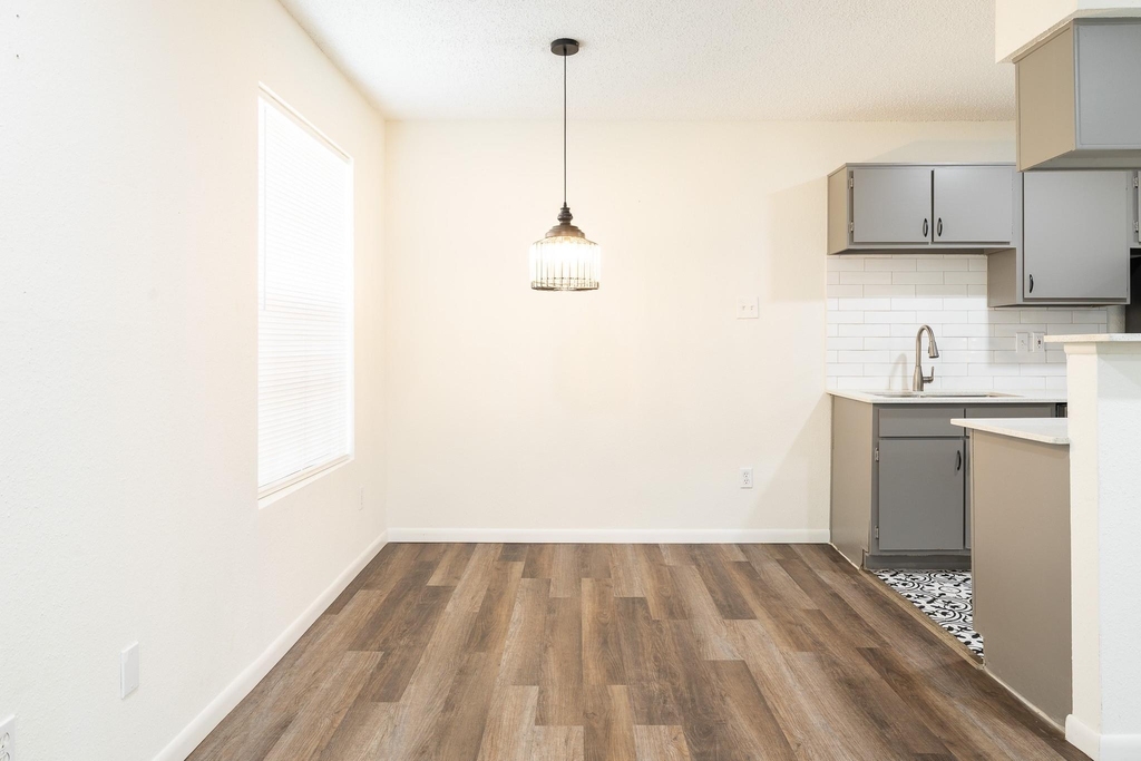 2750 Holly Hall Street - Photo 14