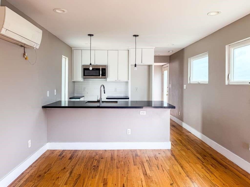 1416 Dumble Street - Photo 5