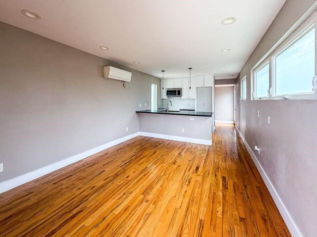 1416 Dumble Street - Photo 4