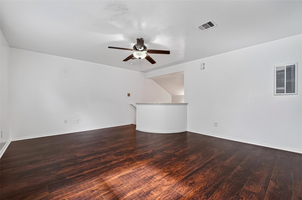 2735 Woodridge Manor Drive - Photo 25