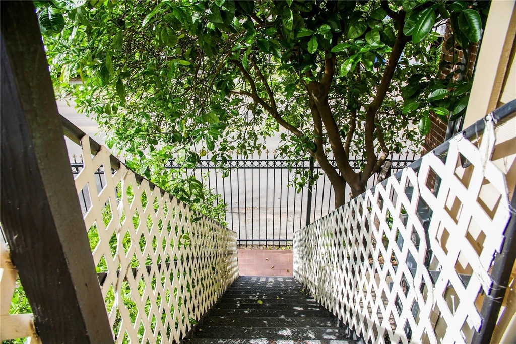 4315 La Branch Street - Photo 14