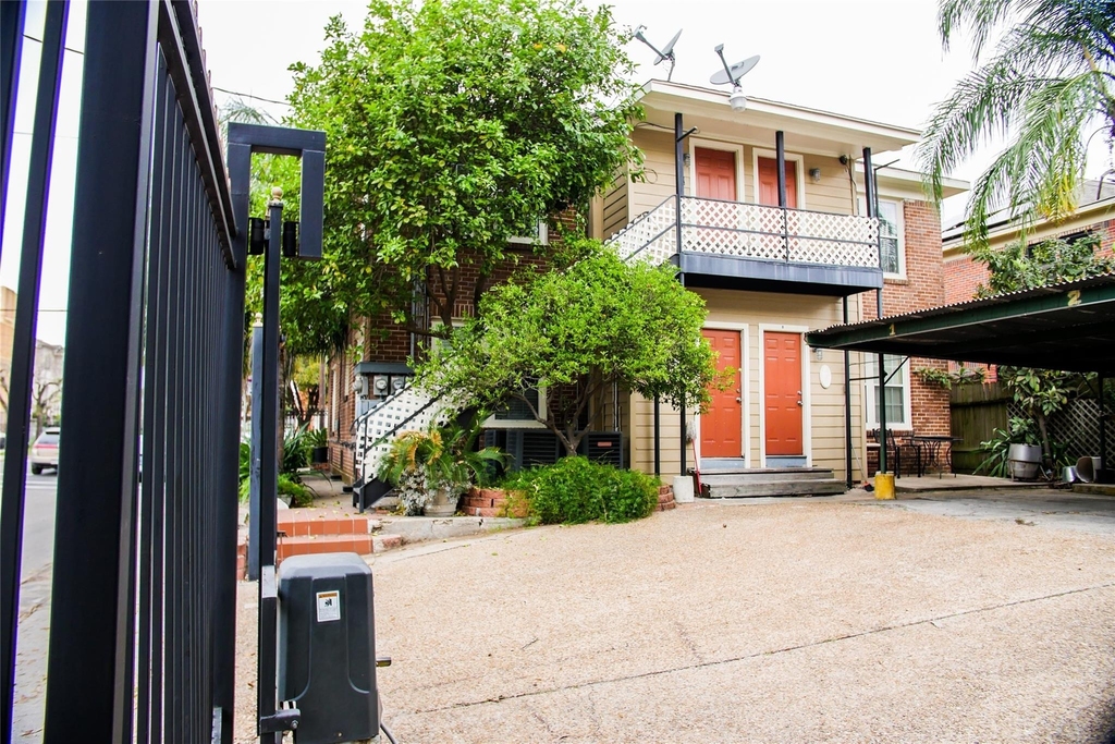 4315 La Branch Street - Photo 11