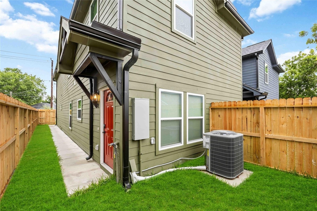 7944 Fields Street - Photo 28