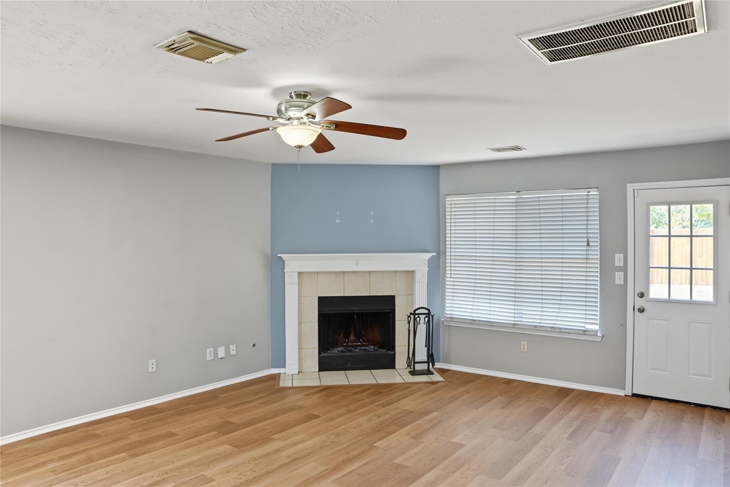 3907 Starbridge Pointe Lane - Photo 3