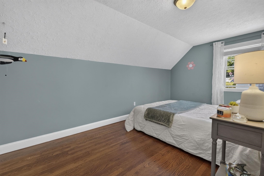 1550 Wellington - Photo 35