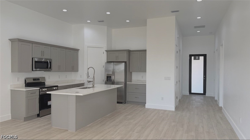 2104 Ne 16th Terrace - Photo 2