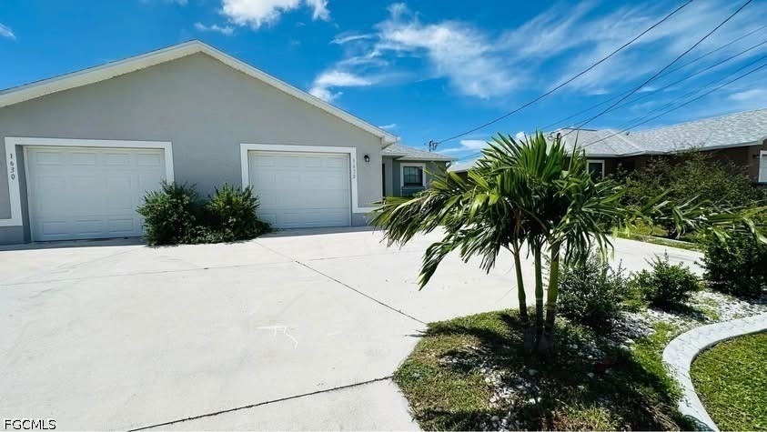 1630 Sw 33rd Street - Photo 1
