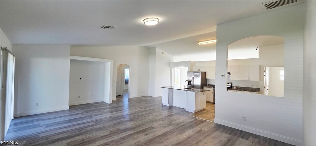 541 Nw 18th Avenue - Photo 6