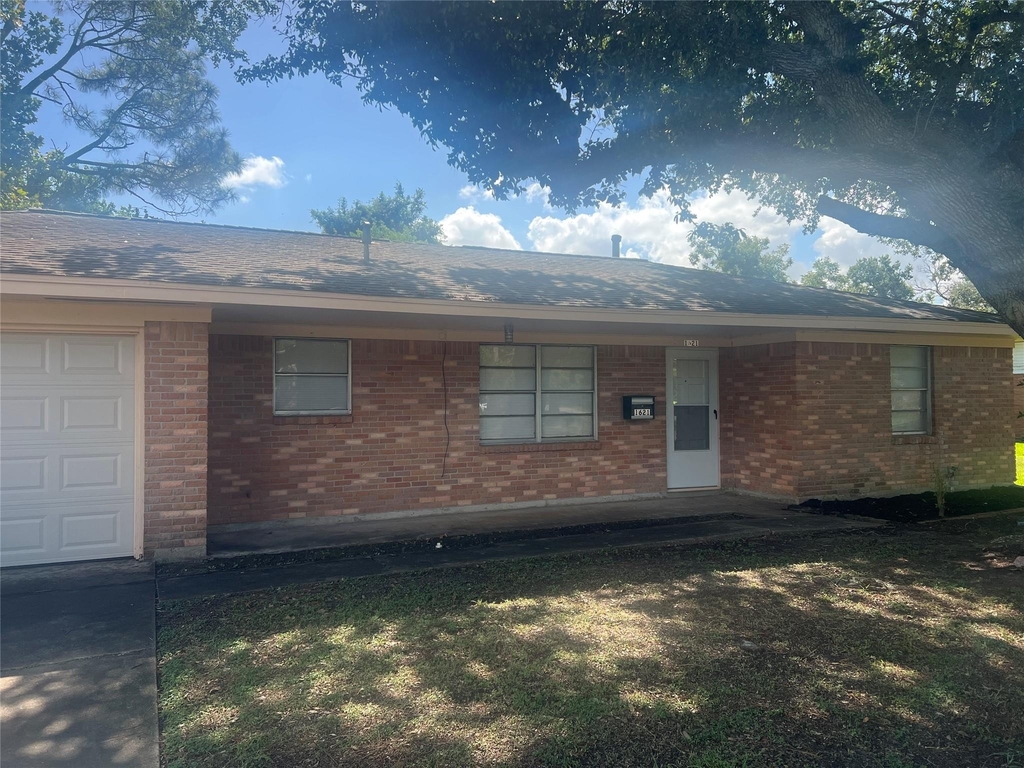 1621 Tech Avenue - Photo 2