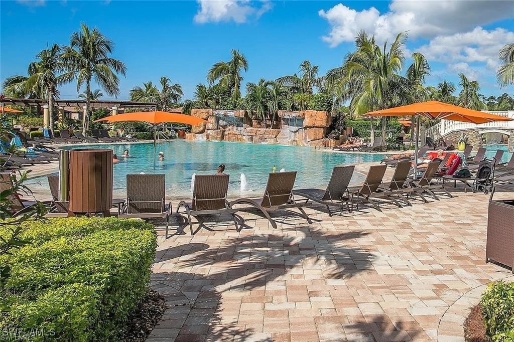 9844 Venezia Circle - Photo 40