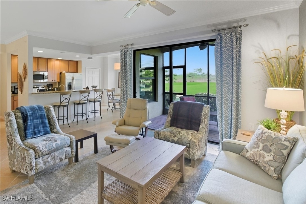 9844 Venezia Circle - Photo 10