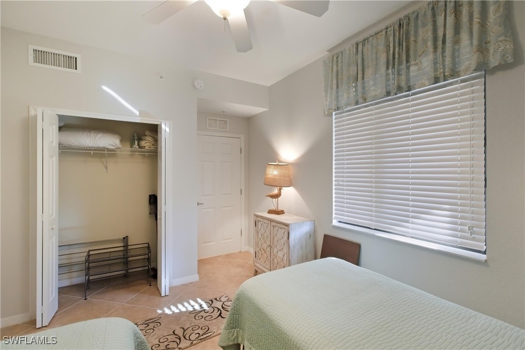 9844 Venezia Circle - Photo 32