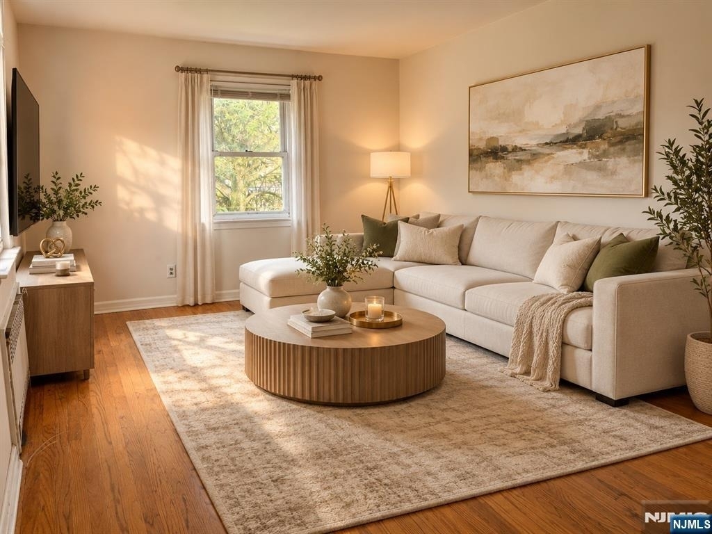 284 Main - Photo 4