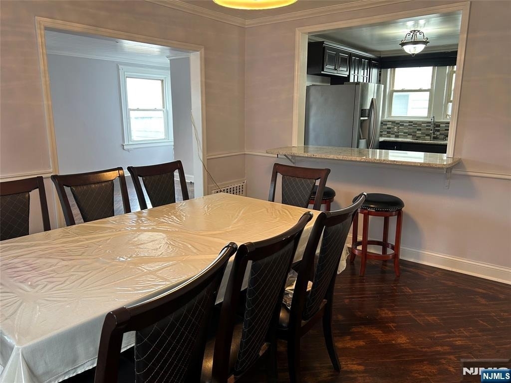 85 Manchester - Photo 1