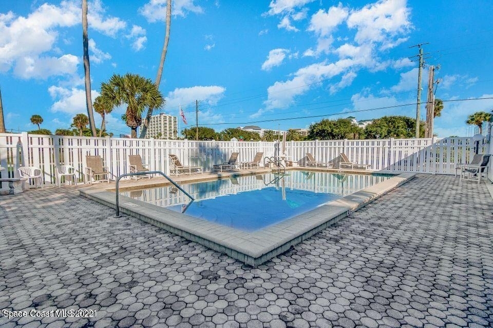 1595 N Atlantic Avenue - Photo 25