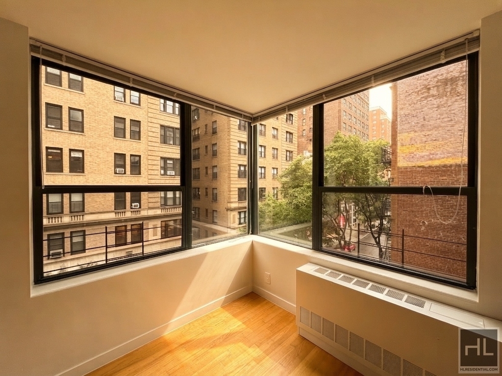 West 87th Street - Photo 1