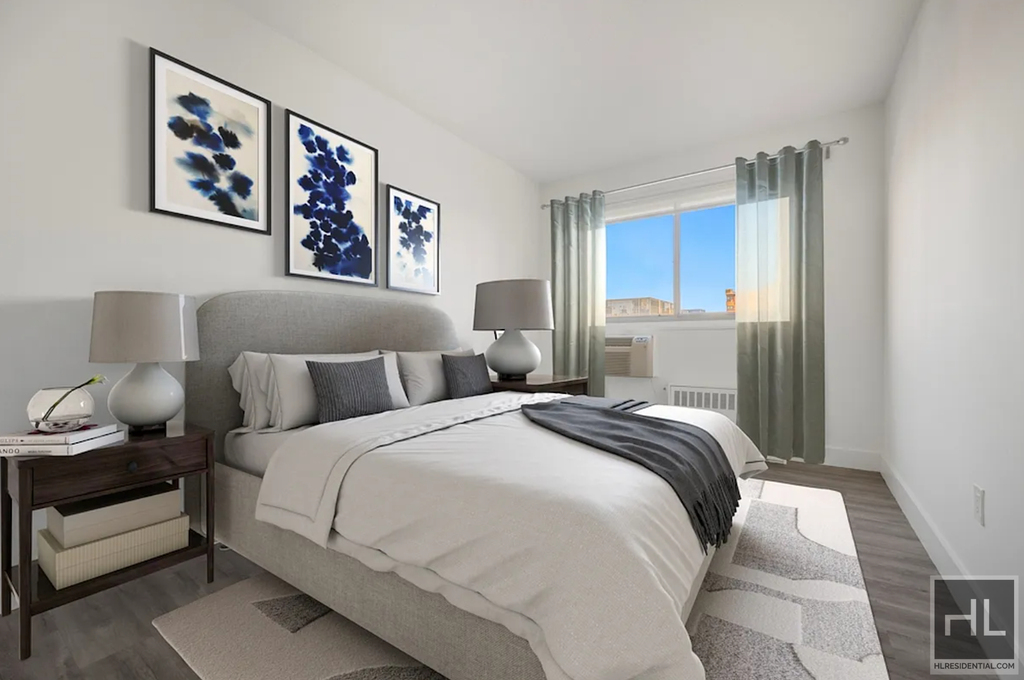 2nd Avenue - Photo 1