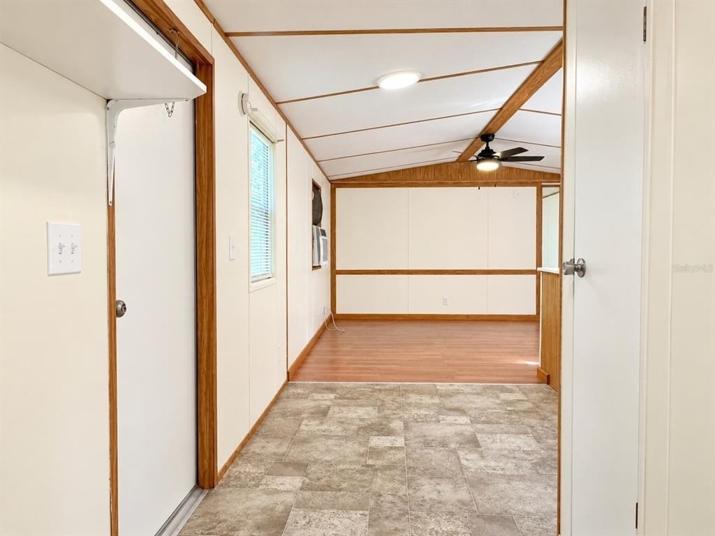 18100 Spangler Avenue - Photo 14