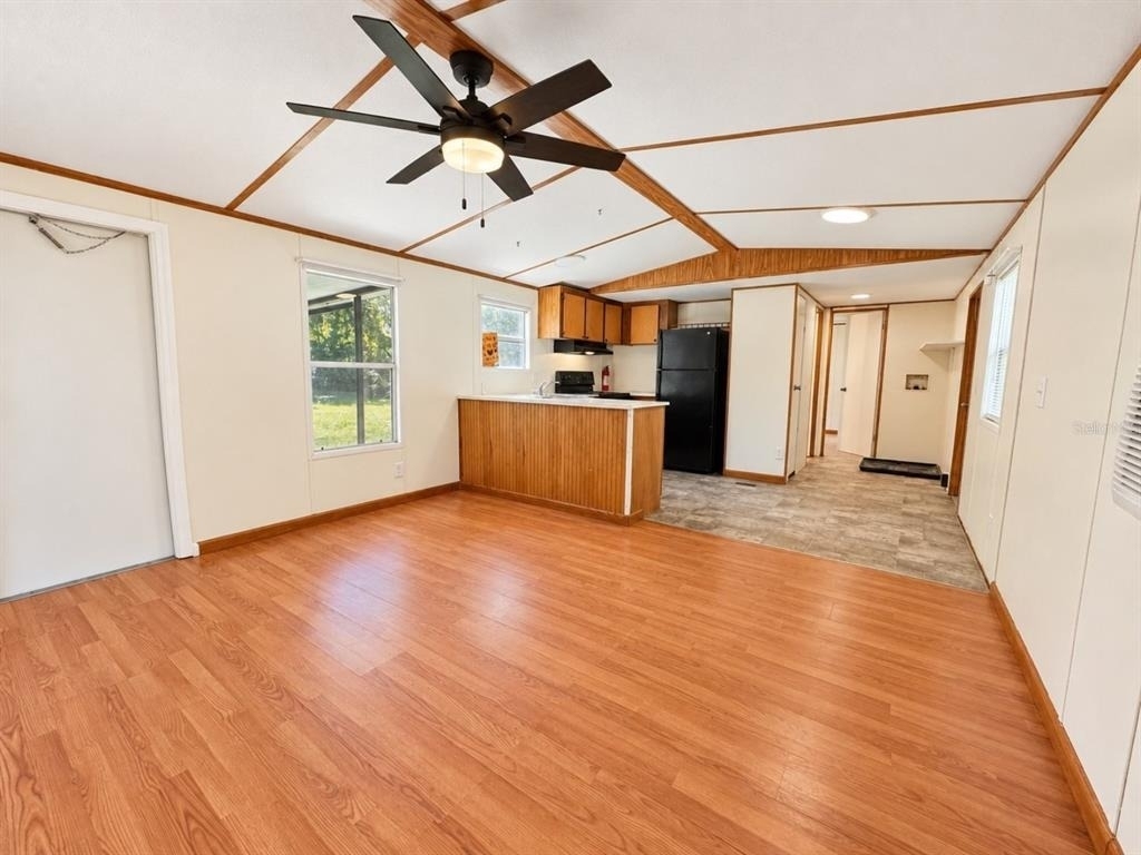 18100 Spangler Avenue - Photo 4