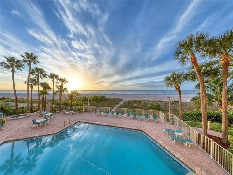 1310 Gulf Boulevard - Photo 33