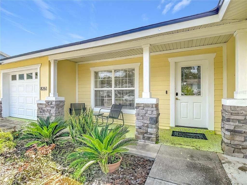 8261 Malvern Circle - Photo 2