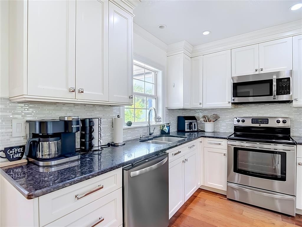 8261 Malvern Circle - Photo 8