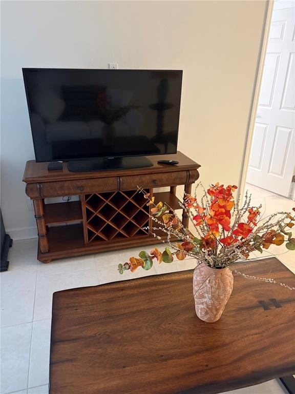 4201 Hampton Drive - Photo 4