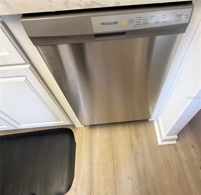 4201 Hampton Drive - Photo 3