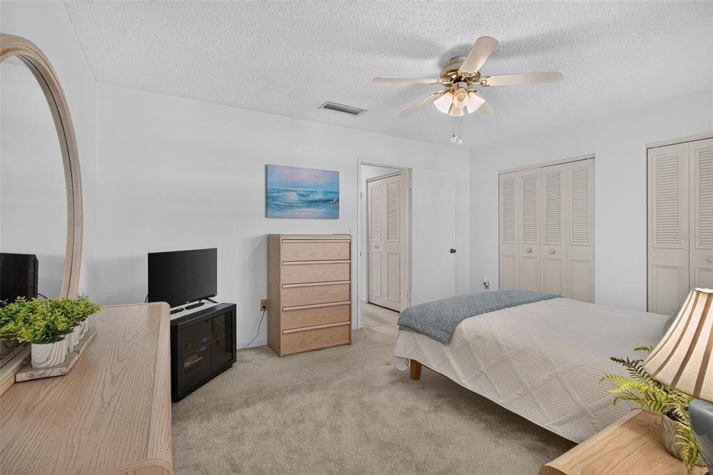 6025 Shore Boulevard S - Photo 13