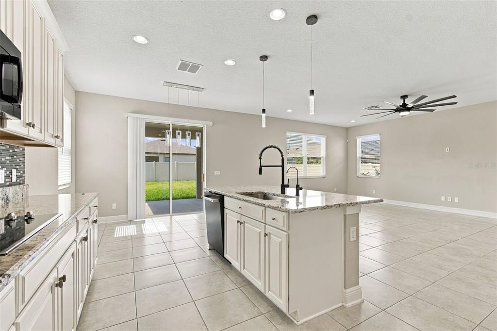 16159 Monterey Greens Circle - Photo 28