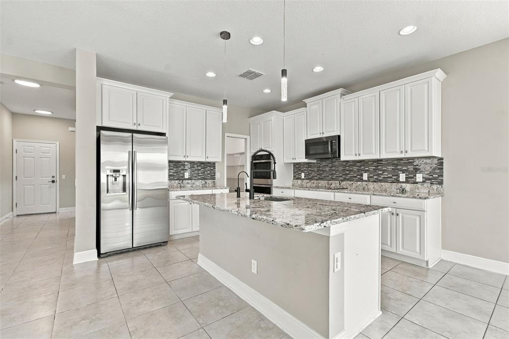 16159 Monterey Greens Circle - Photo 25