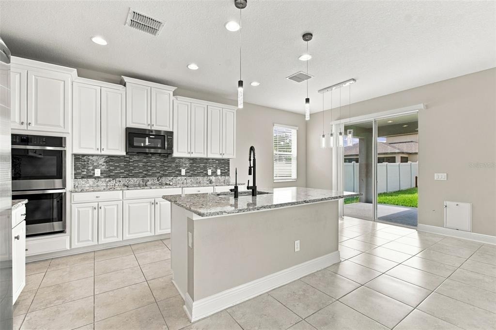 16159 Monterey Greens Circle - Photo 22