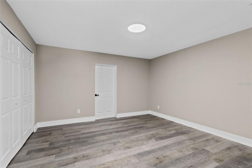 910 Whisler Court - Photo 13