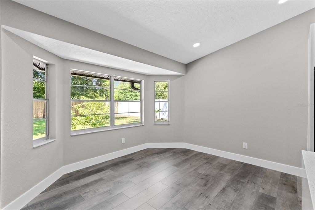 910 Whisler Court - Photo 29