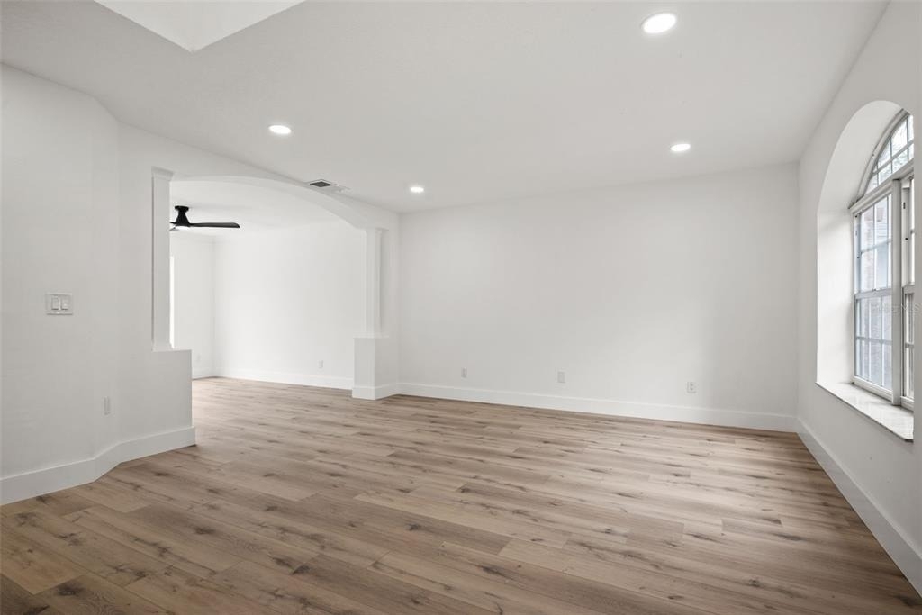 10224 Merrimac Manor Drive - Photo 9