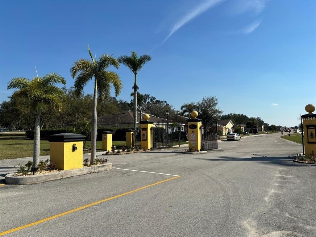 1458 Las Villas Boulevard - Photo 14