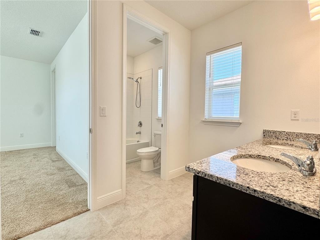 9725 Neruda Street - Photo 34