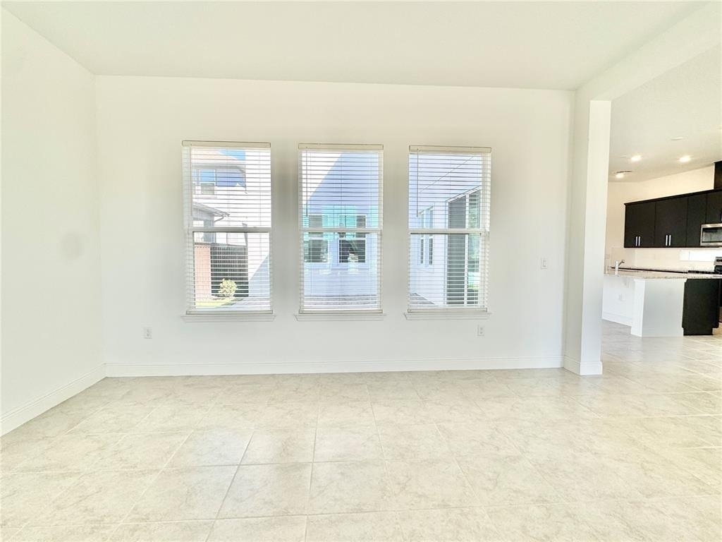 9725 Neruda Street - Photo 11