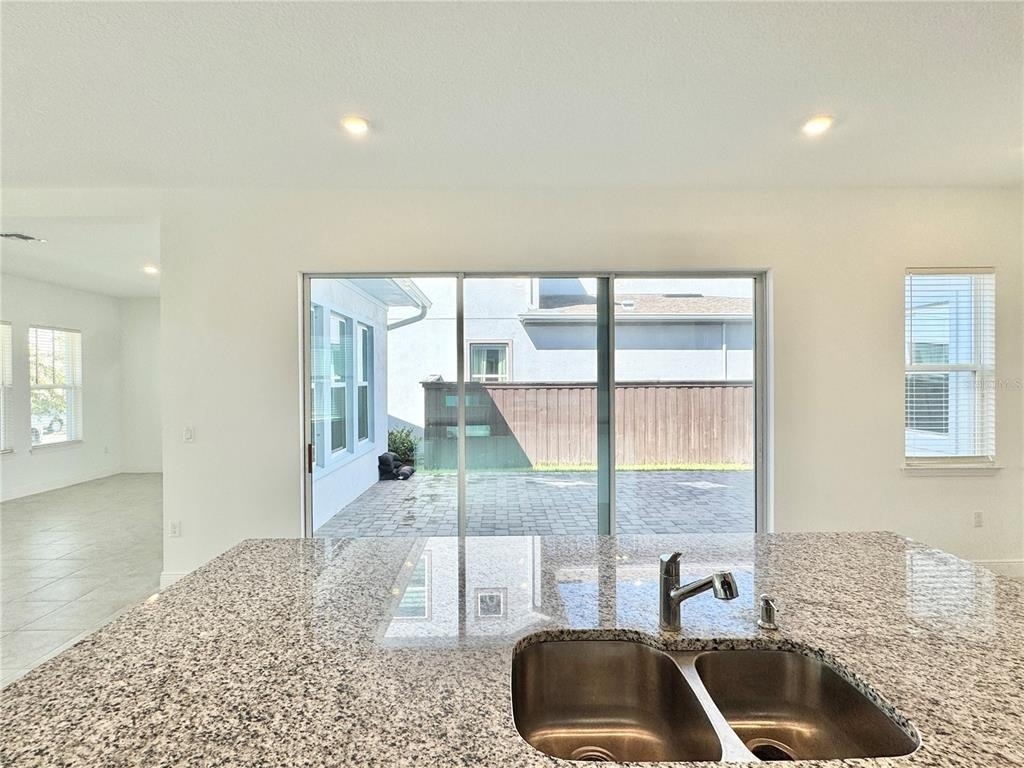 9725 Neruda Street - Photo 10